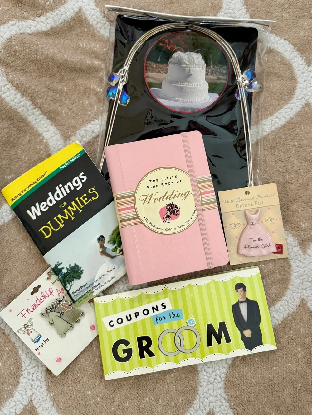 Wedding Planning Bundle – Books, Keepsakes & Accessories – New/Unused Items